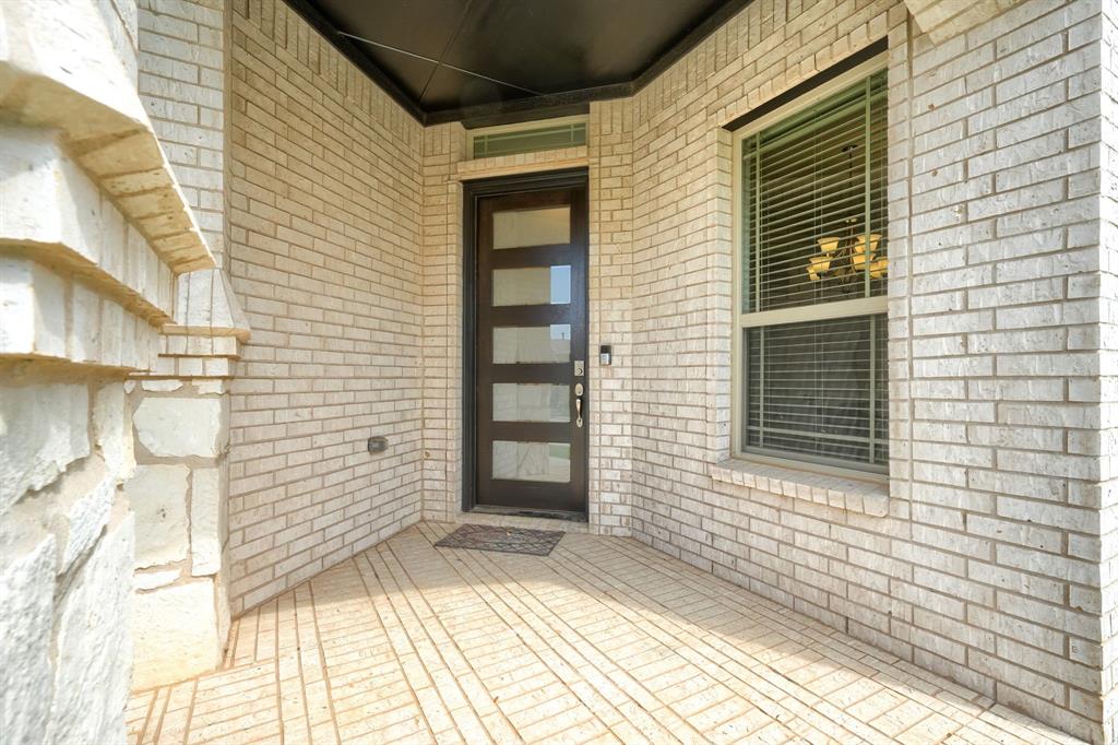 3500 Helios Lane