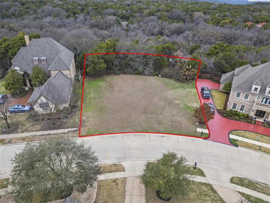 933 Belclaire Circle