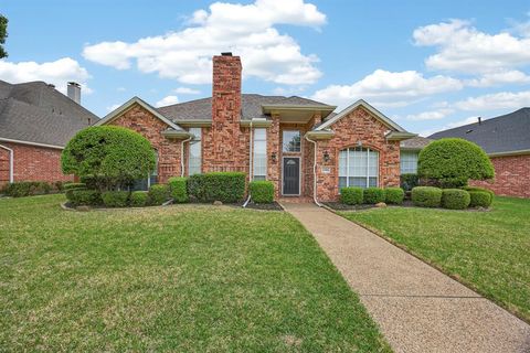 2704 Redfield Drive Plano TX 75025