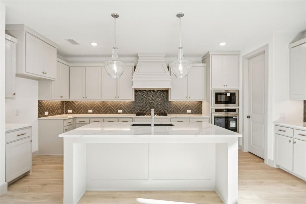 Estates at Stacy Crossing - Residential