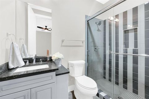 Tiny photo for 4060 Spring Valley Road #105, Farmers Branch, TX 75244 (MLS # 21144899)