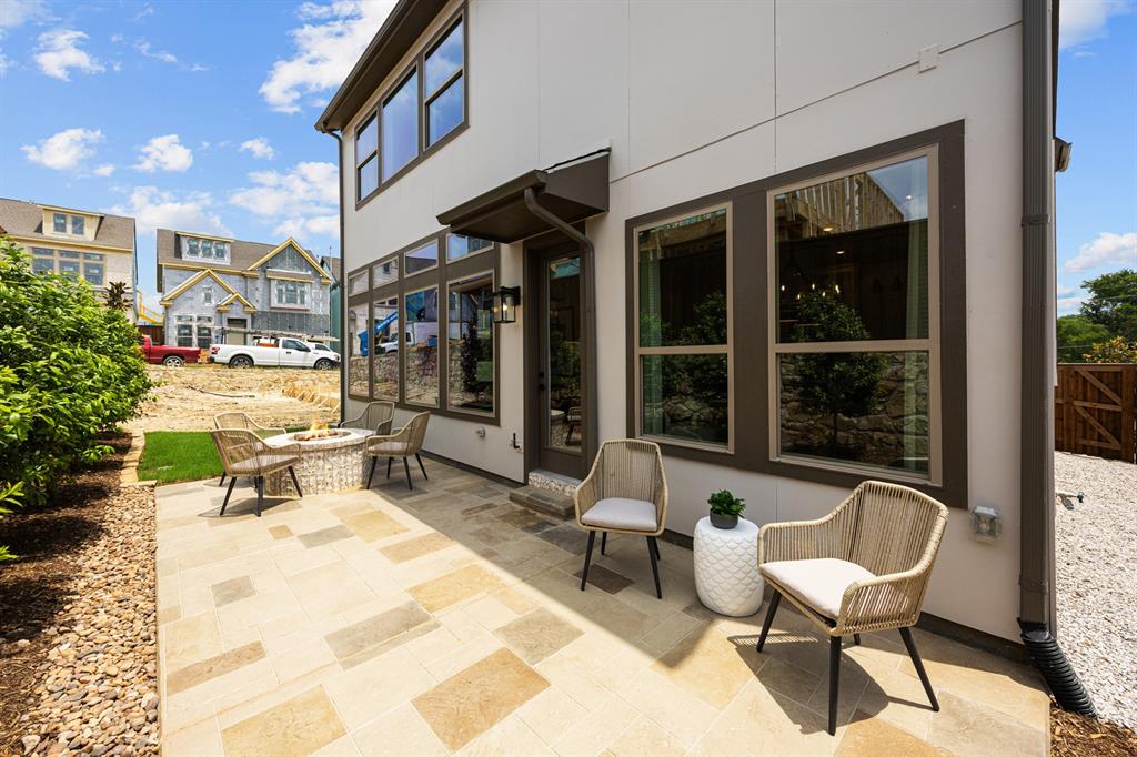 9141 Amilie Vue Lane