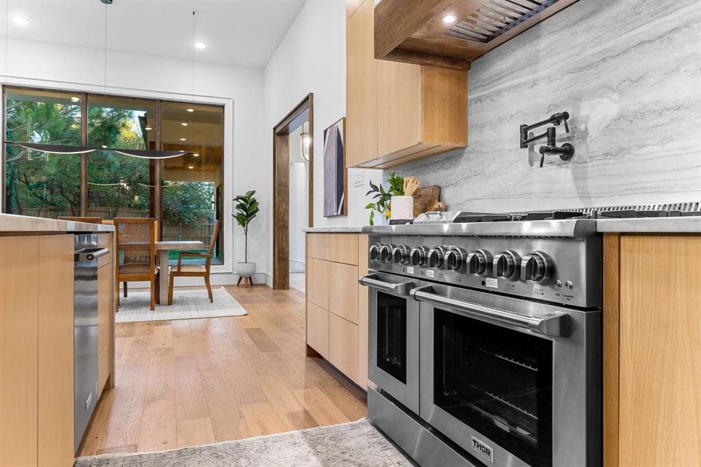 Preston Manor - Residential