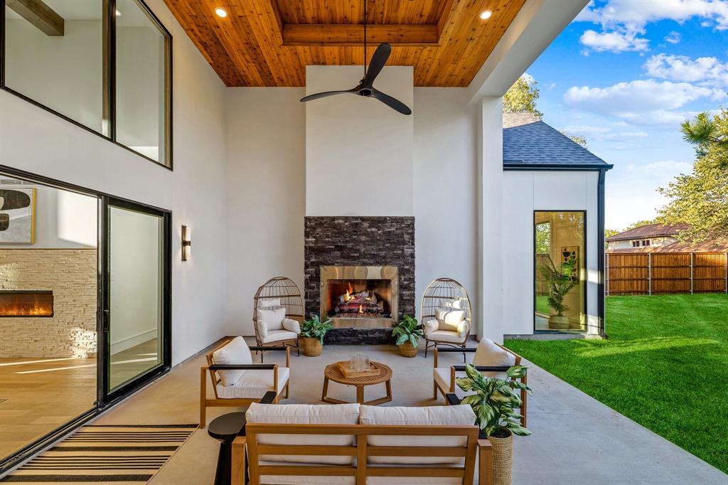 Preston Manor - Residential