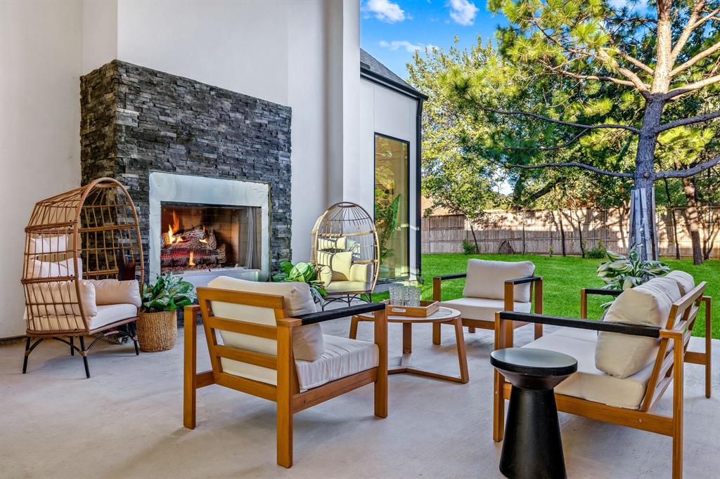 Preston Manor - Residential