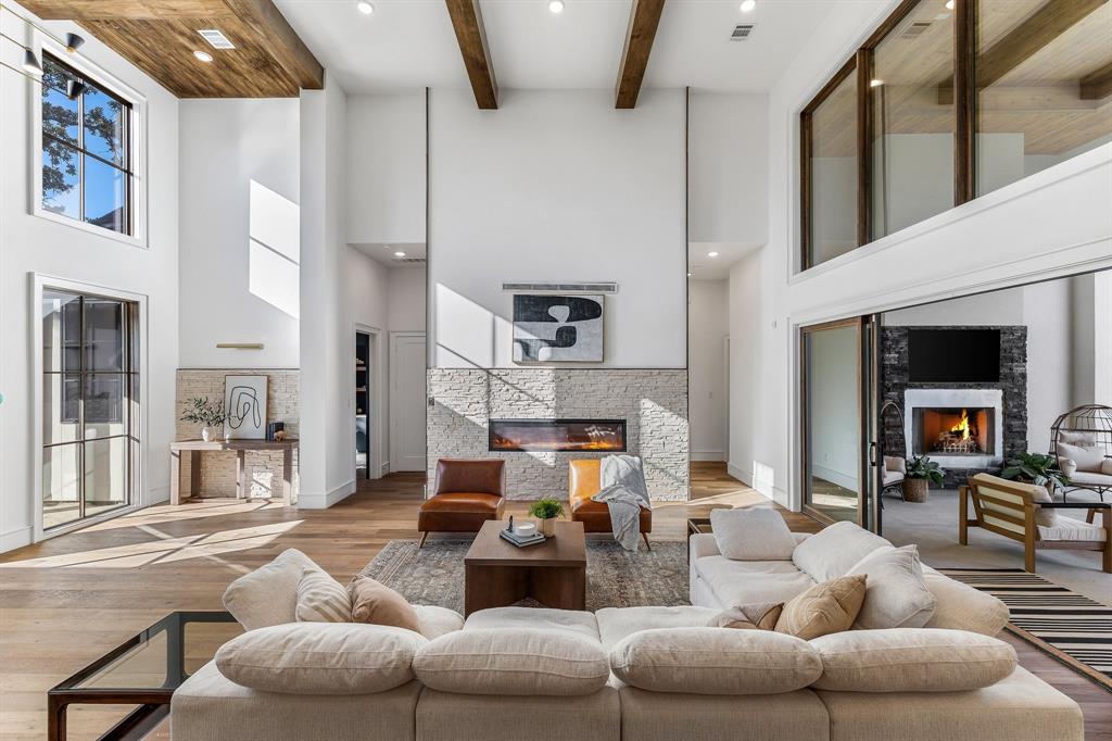 Preston Manor - Residential