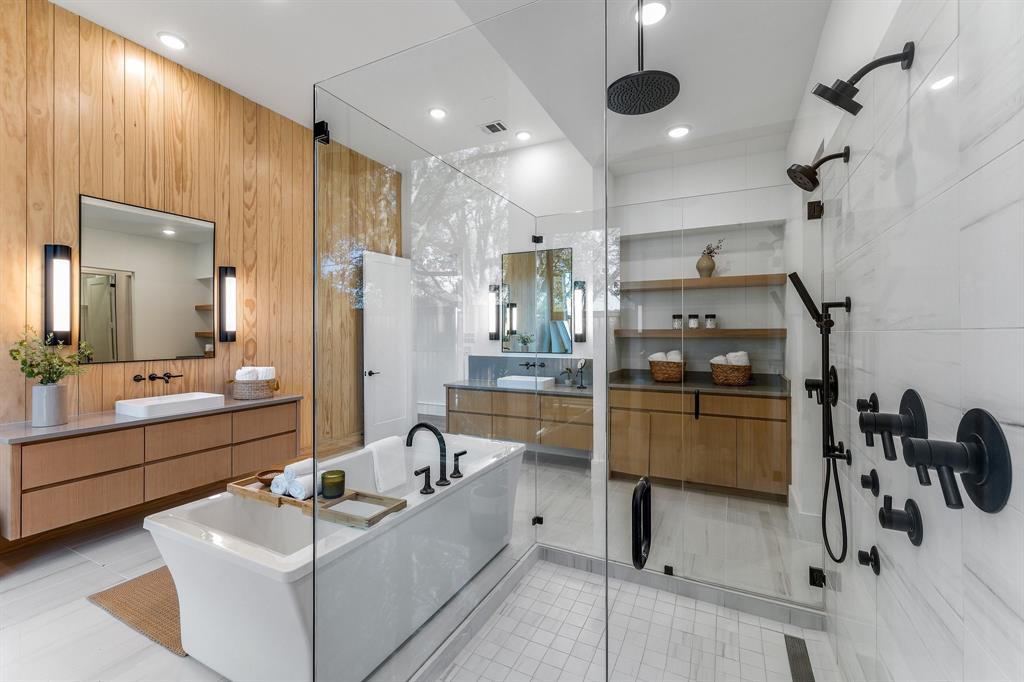 Preston Manor - Residential