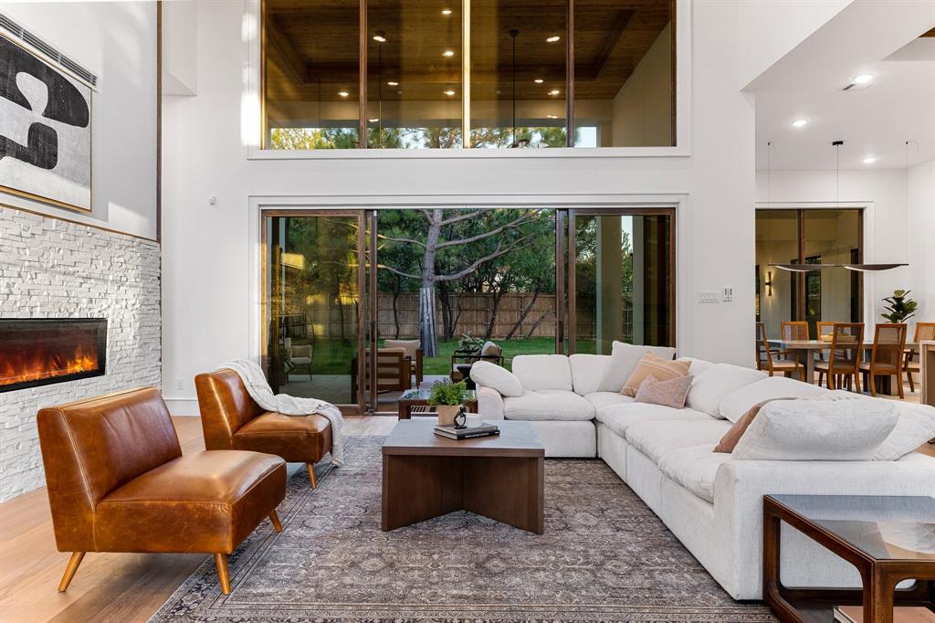 Preston Manor - Residential