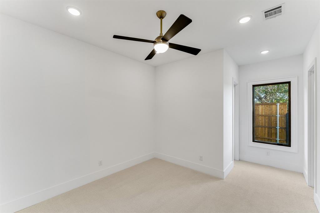 Preston Manor - Residential