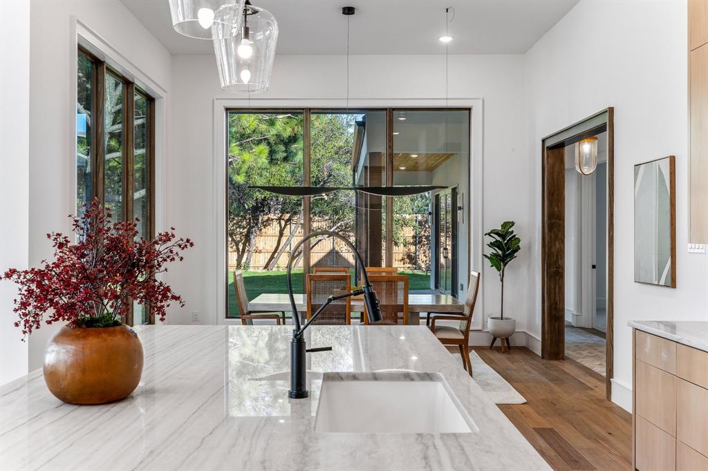 Preston Manor - Residential