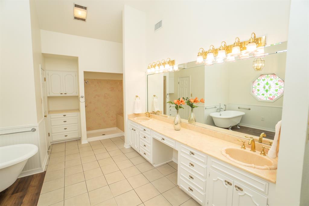 Greenacres Place Un 2 - Residential