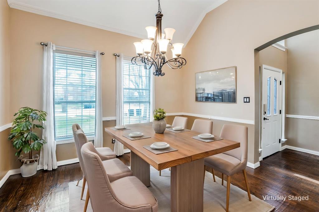 5613 Vicksburg Place