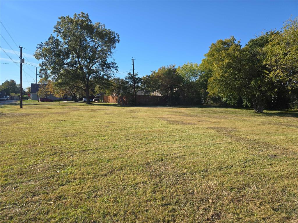 Tw Brackett's - Land