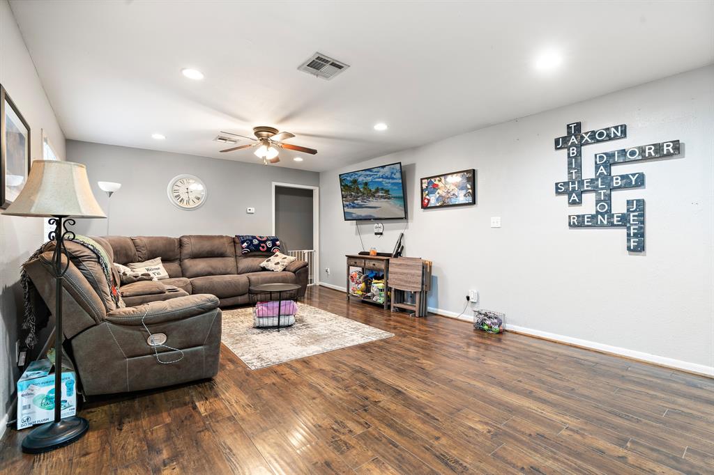 Live Oak Annex - Residential