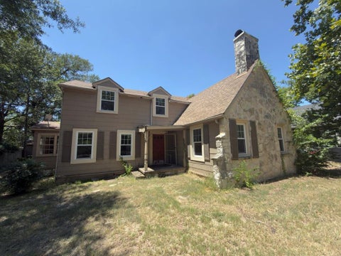 Photo of 2309 Mayo Street, Commerce, TX 75428 (MLS # 21349471)