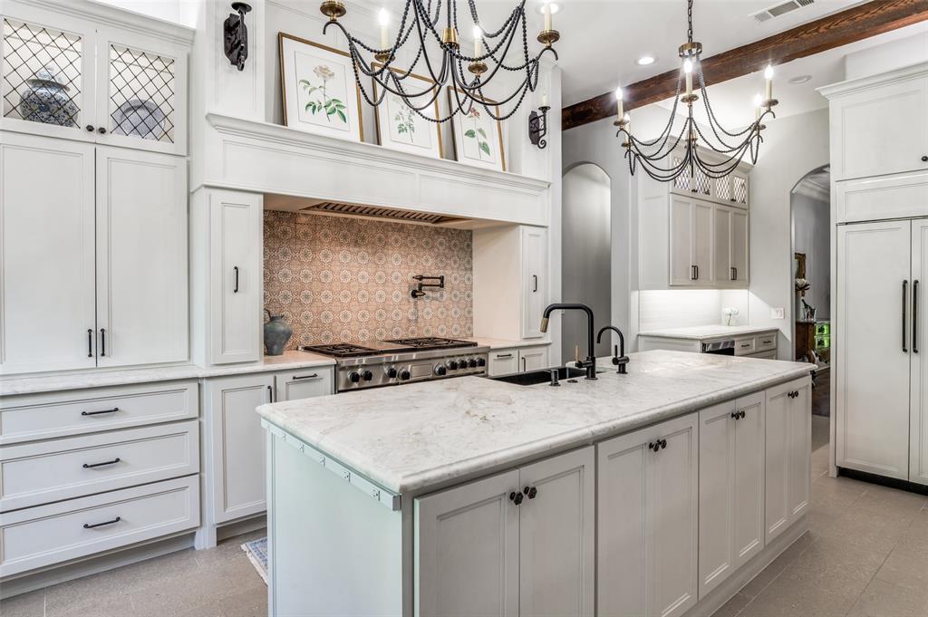 8000 Trading Post Drive