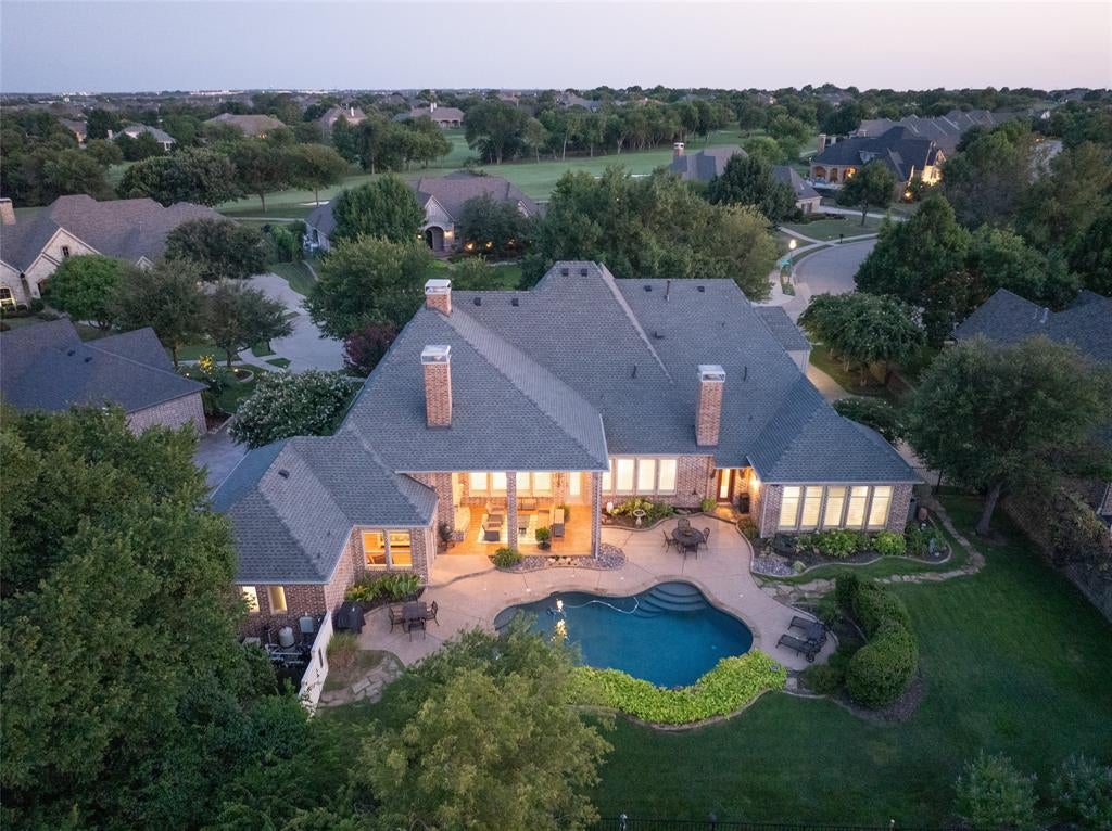 2701 Fair Oaks Lane