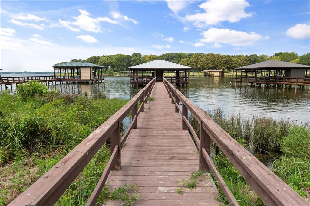 The Cove Lake Fork - Residential