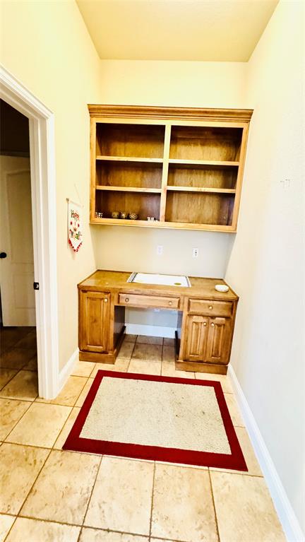 8105 Winter Falls Trail