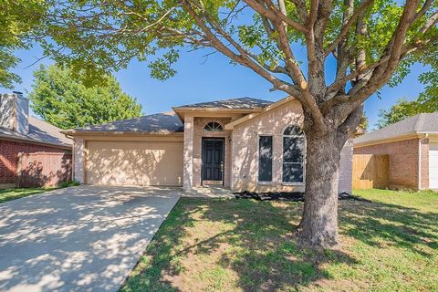 7017 Stetter Drive Arlington TX 76001