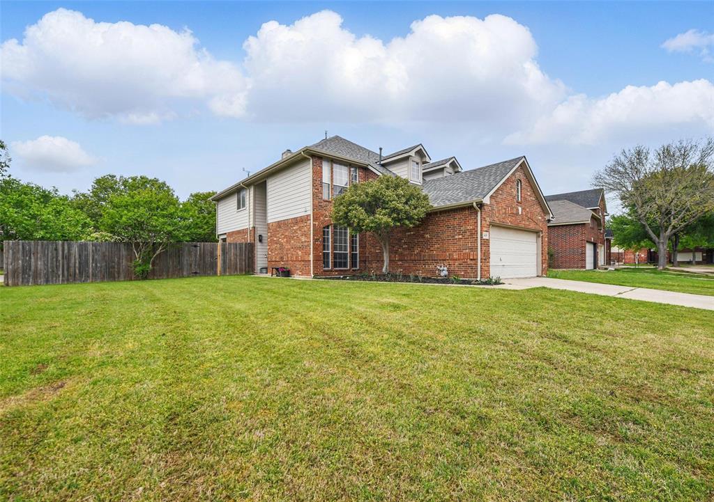 5429 Pecan Creek Circle