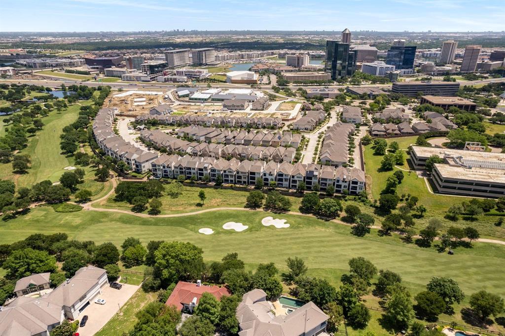Vue Las Colinas - Residential