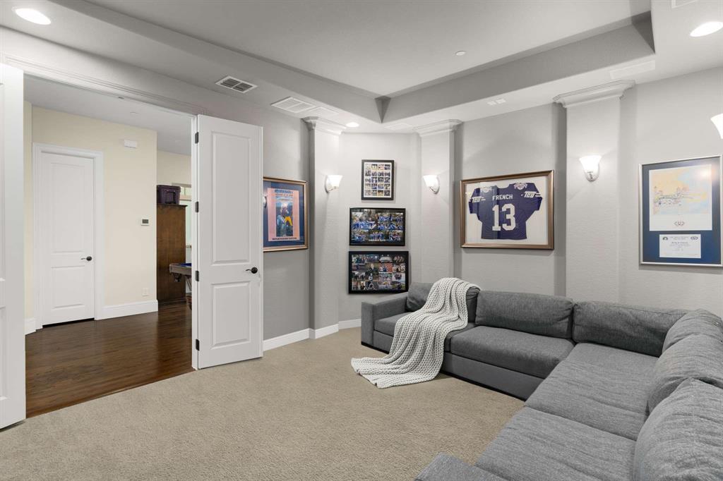 Vue Las Colinas - Residential