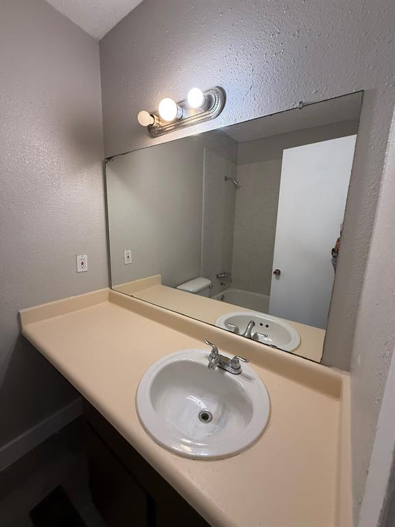 Lakeview Lofts Condos - Residential