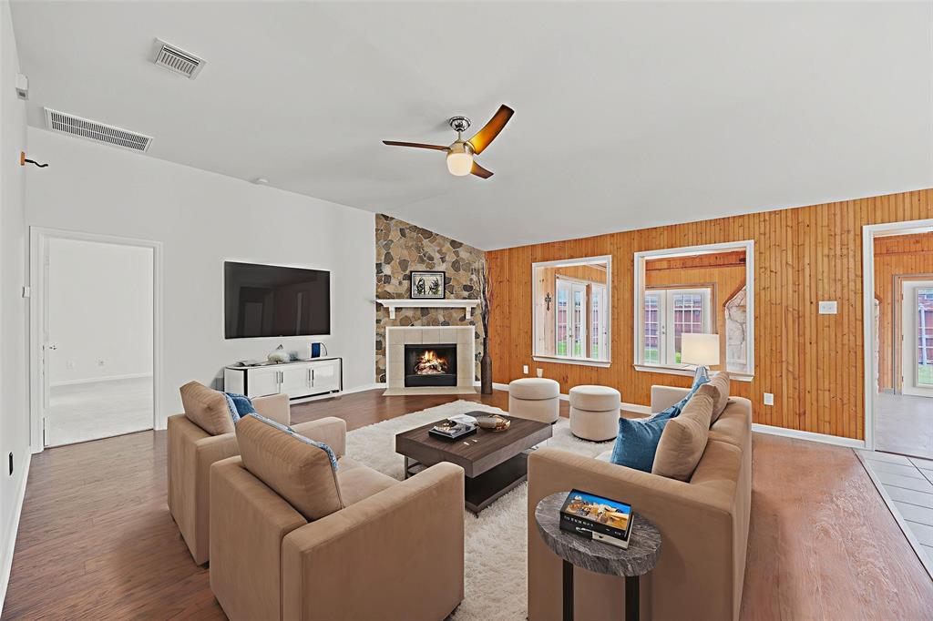 3039 Morning Star Drive