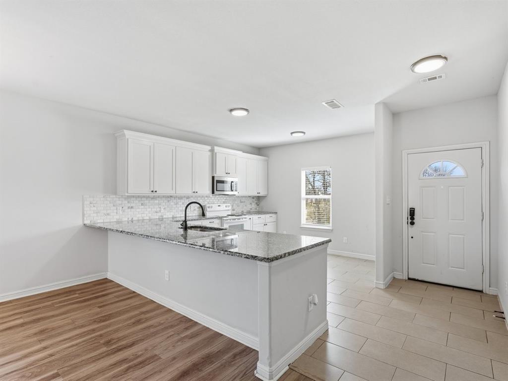 Chamberlain Arlington Heights 2nd - Residential