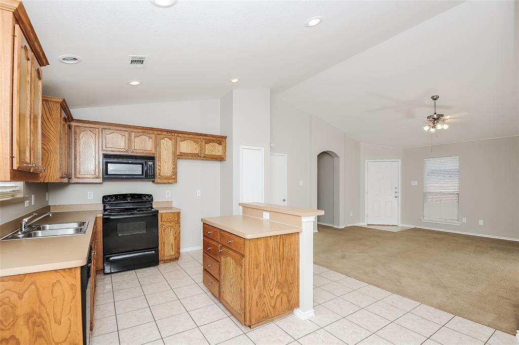 Alexandra Meadows - Residential Lease