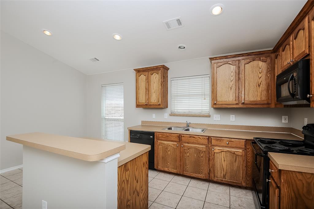 Alexandra Meadows - Residential Lease