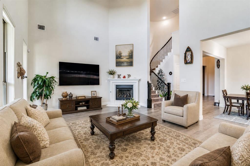 3513 Ridgecross Drive
