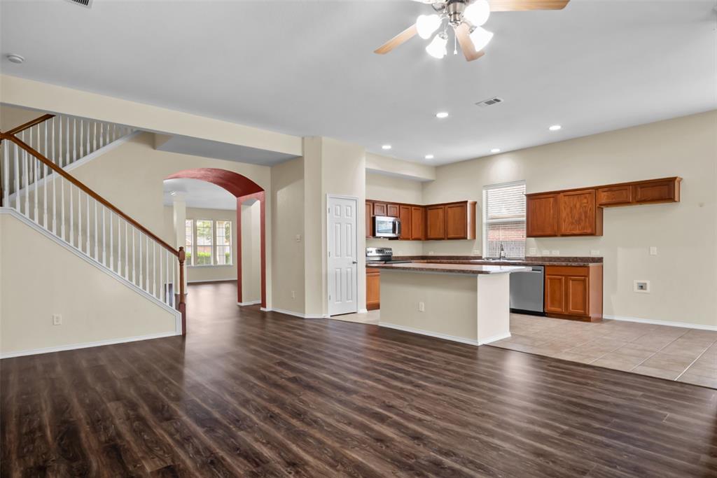 15705 Ringdove Court