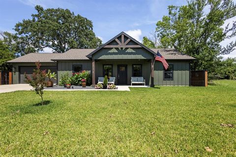 114 Garrett Lane Gun Barrel City TX 75156