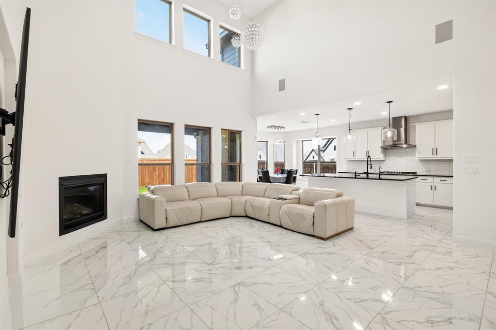 4125 Fall Aster Way