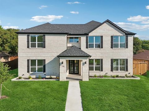 1613 Cherbourg Drive Plano TX 75075