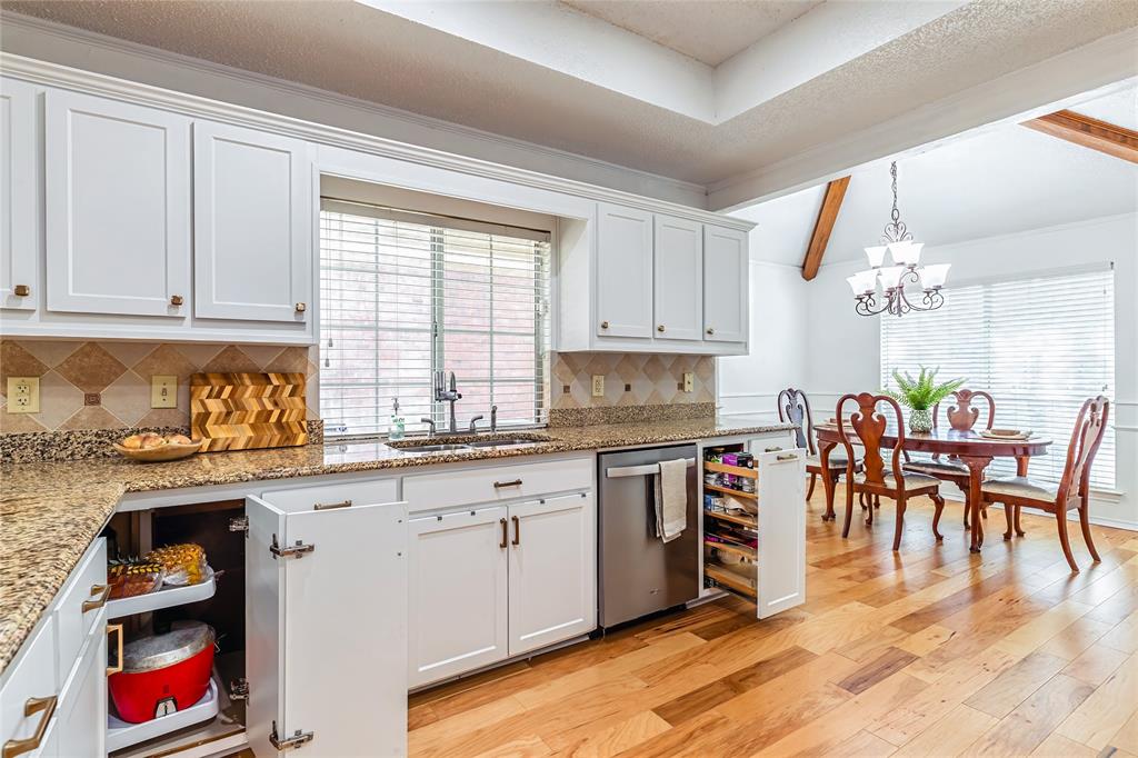 Fox Glenn Estate - Residential