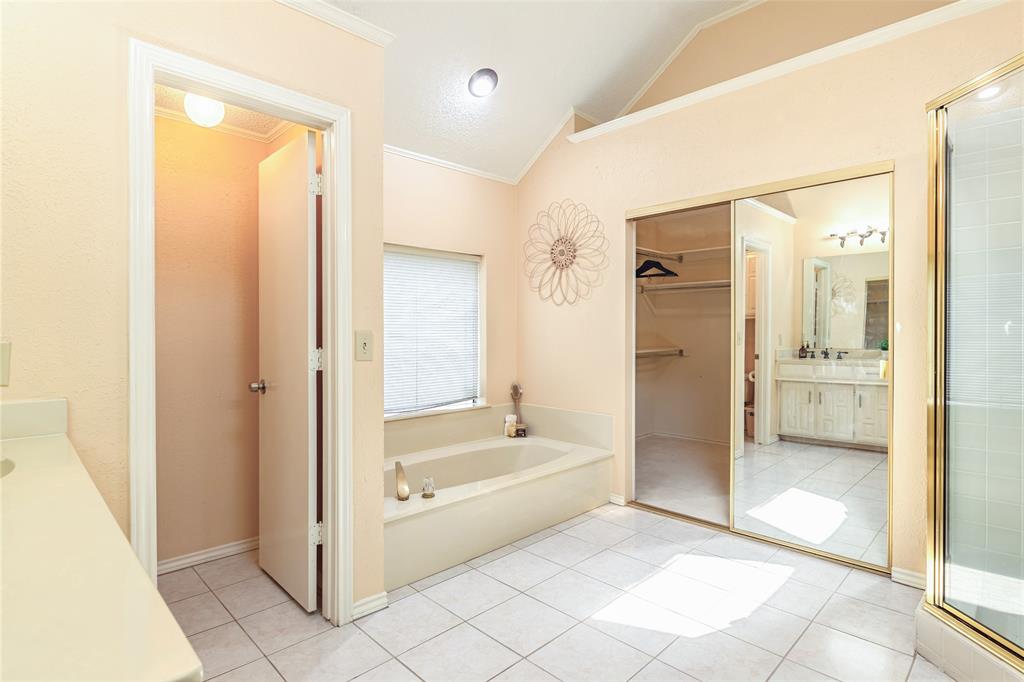 Fox Glenn Estate - Residential