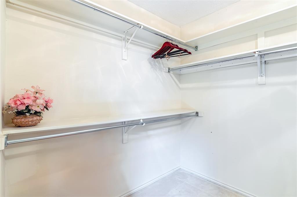 Fox Glenn Estate - Residential