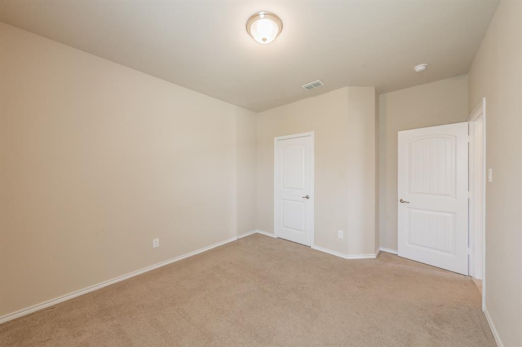1719 Cross Creek Lane