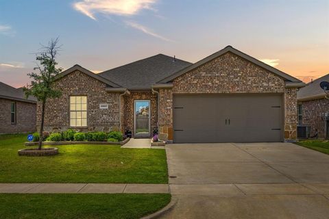 1907 Yale Street Farmersville TX 75442