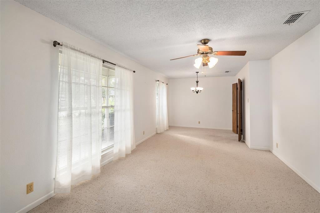 925 Bradley Drive
