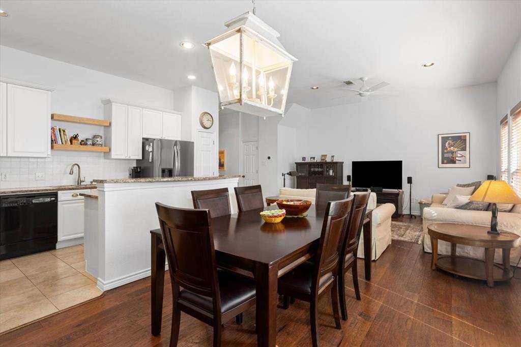 Ridglea Place - Residential