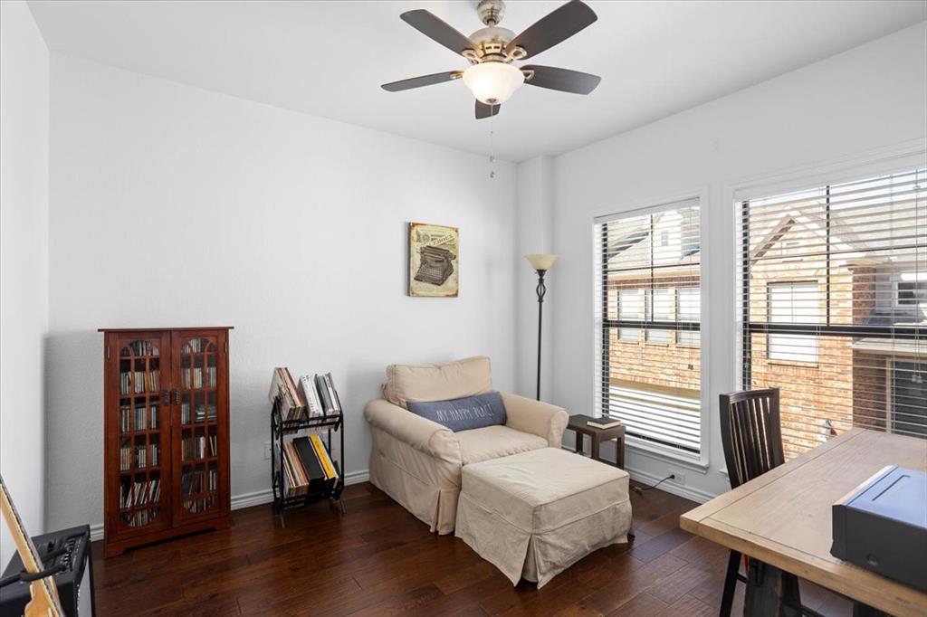 Ridglea Place - Residential