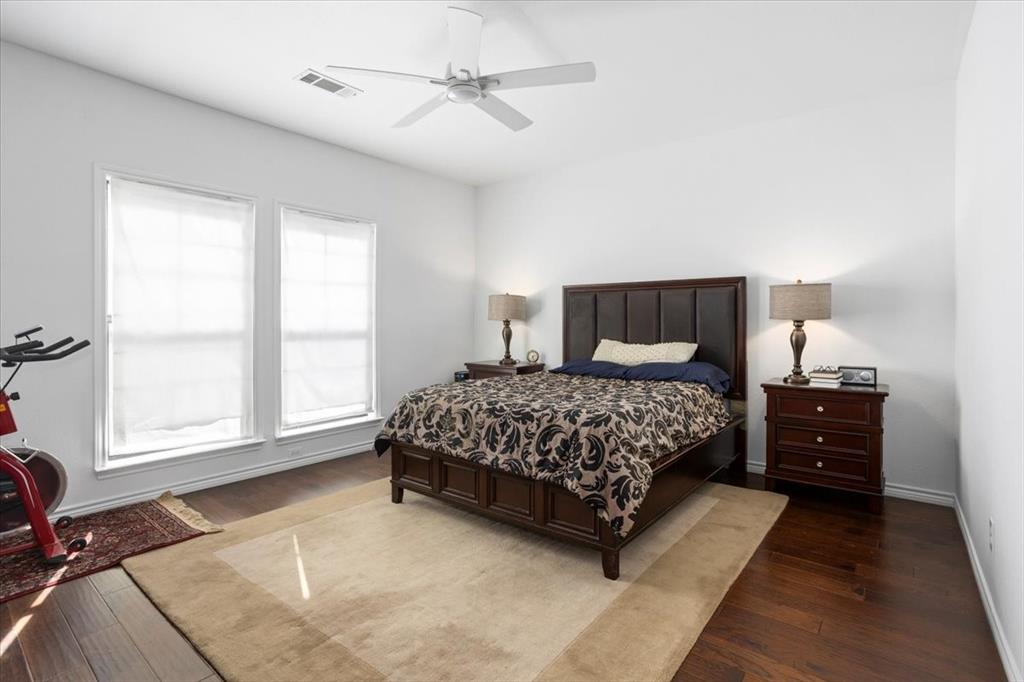 Ridglea Place - Residential