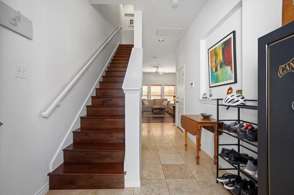 Ridglea Place - Residential