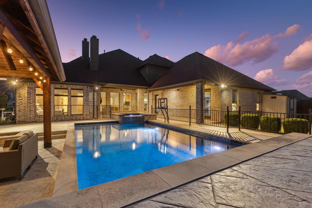 1240 Concho Trail