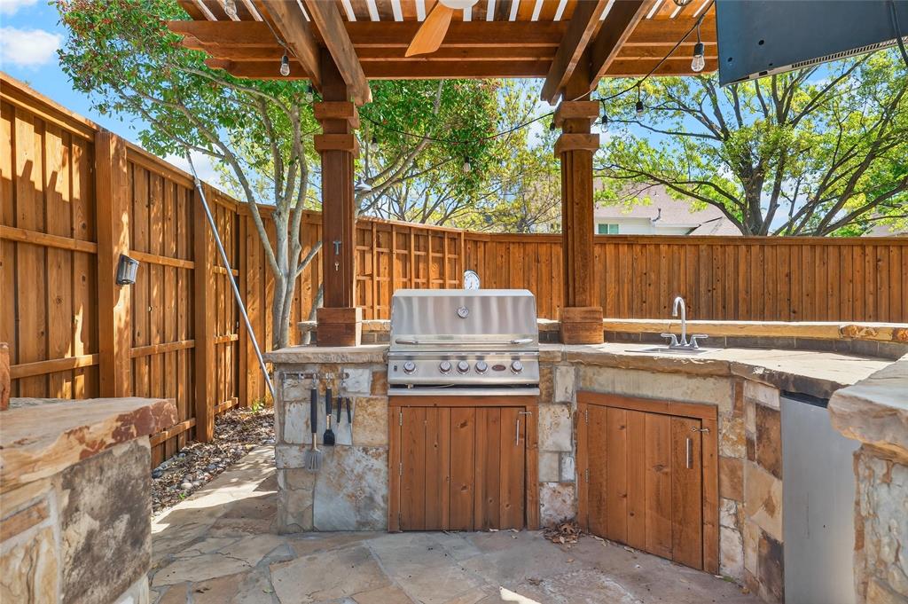 Pecan Hollow - Residential