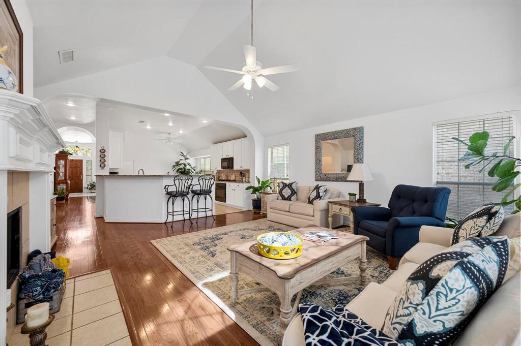 Flower Mound, Texas 75022, United States, 3 Bedrooms Bedrooms, ,2 BathroomsBathrooms,Residential,Active,92498